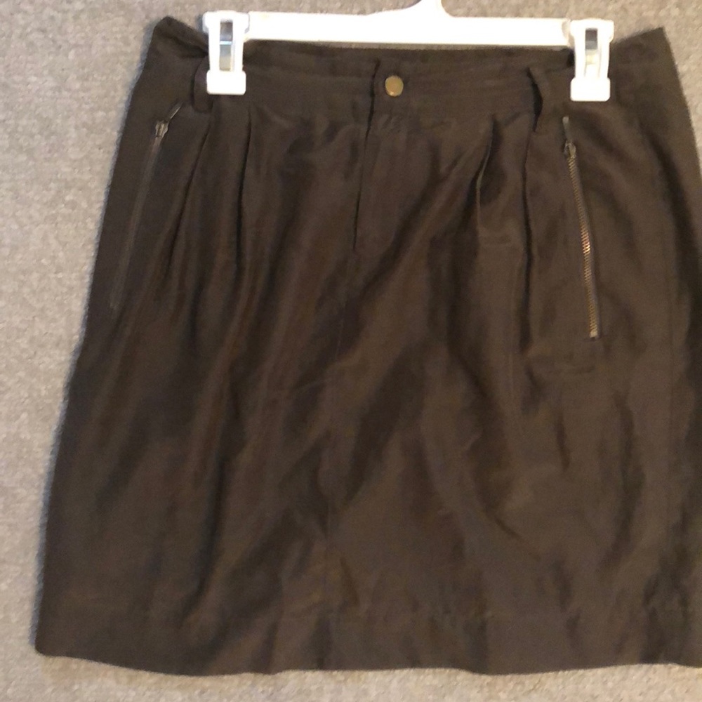 Banana Republic hunter green skirt